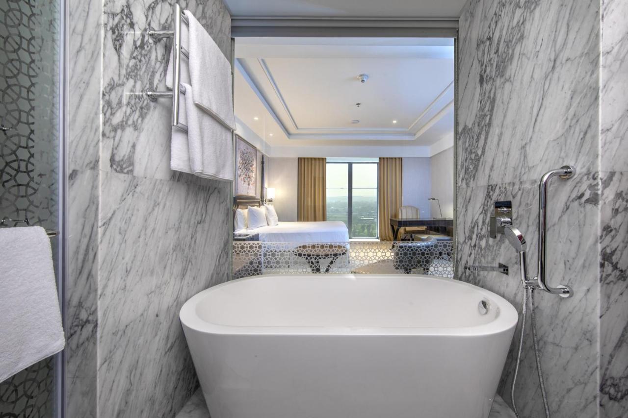 Itc Royal Bengal, A Luxury Collection Hotel, Καλκούτα Εξωτερικό φωτογραφία Bathroom